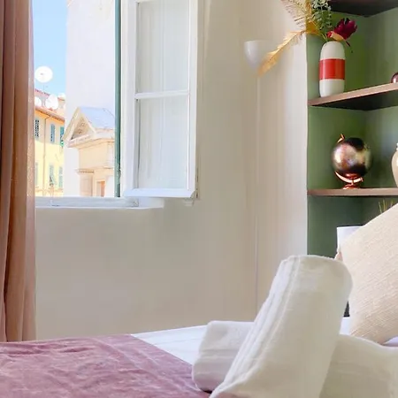 Ororosa Center 펜션